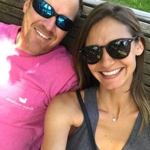 Meet your Posher, Jenn